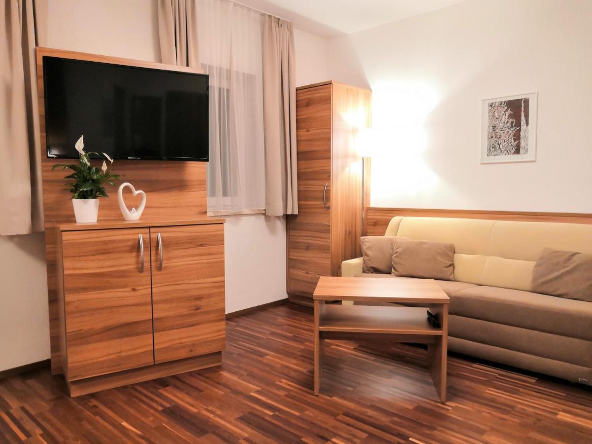 Hotel Mauernboeck Rottenbach エクステリア 写真