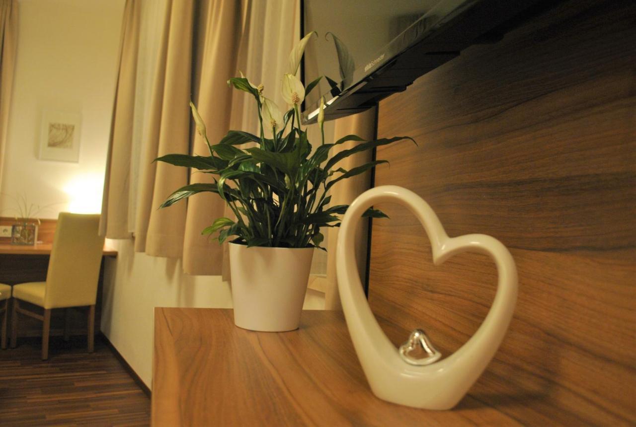 Hotel Mauernboeck Rottenbach エクステリア 写真