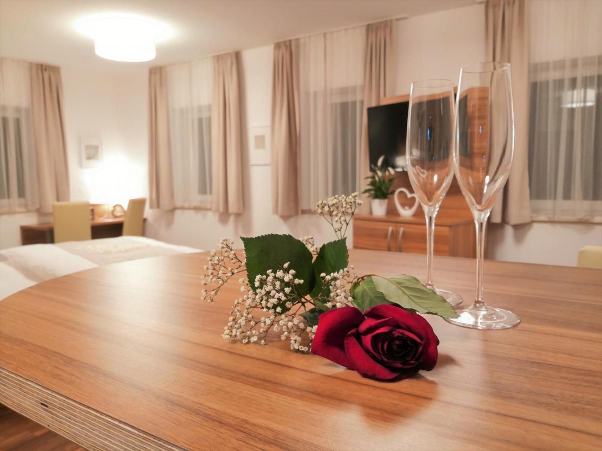 Hotel Mauernboeck Rottenbach エクステリア 写真